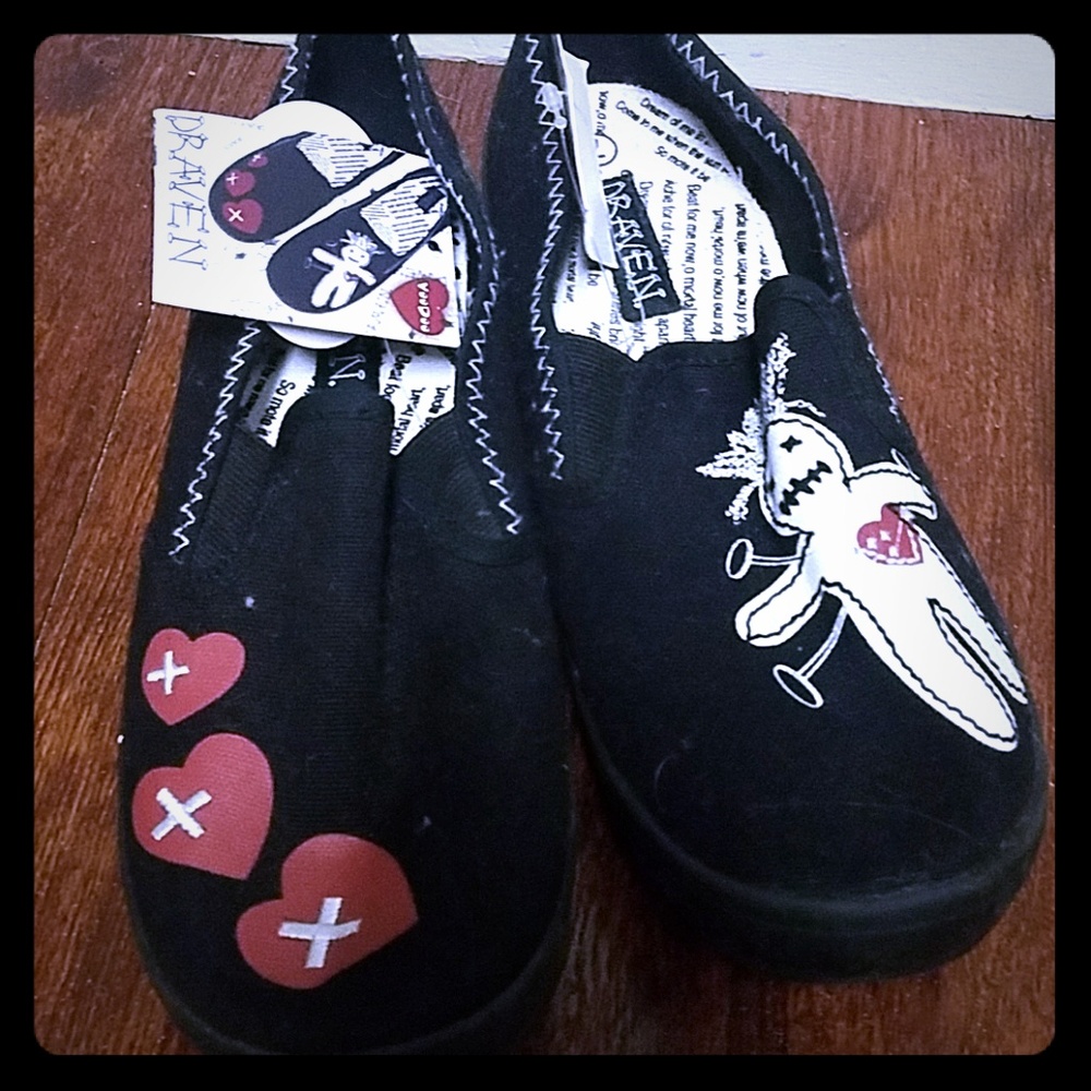 NEW Draven slide on flats